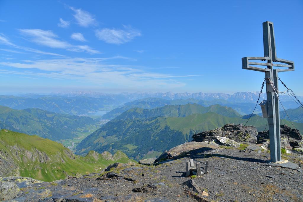 Apart-Pension Oberreiter Fusch an der Grossglocknerstrasse エクステリア 写真